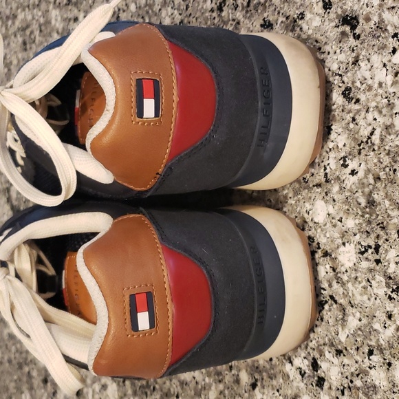 Tommy Hilfiger Navy & Brown Sneakers - Picture 4 of 7